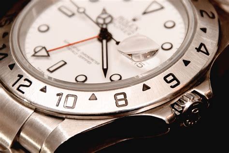 rolex explorer 16570 review.